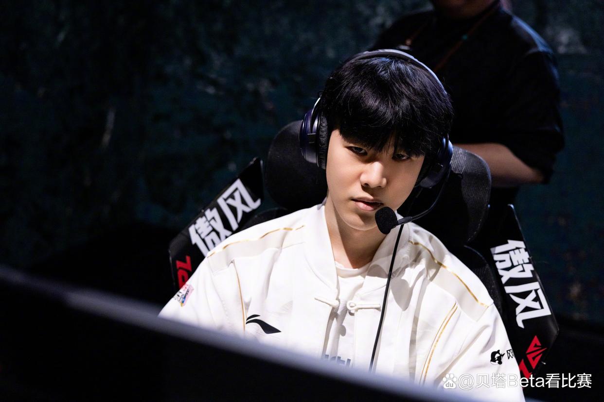 万博体育-包含库里焦点对战,TheShy与60激战日本队分钟,出色发挥胜负难料!引发球迷热议的词条