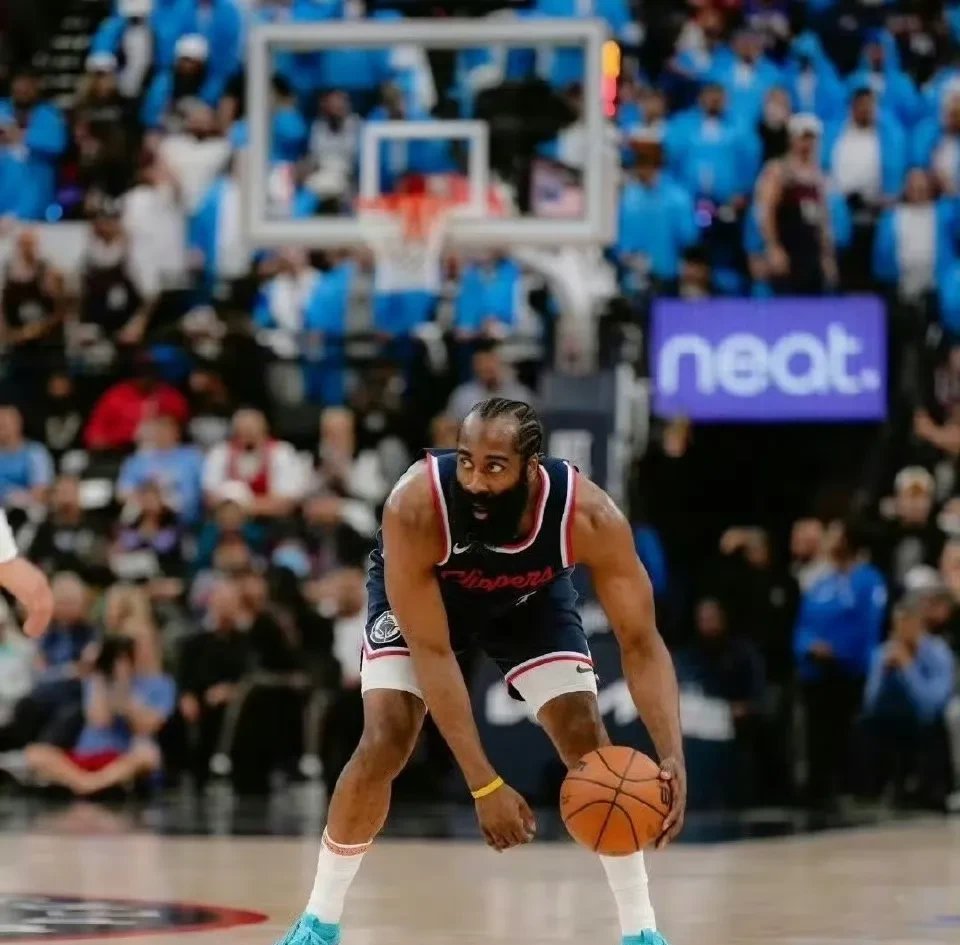 ManbetX.com-哈登官方宣布出色防守新规，掘金引发争议！全场沸腾不已的简单介绍