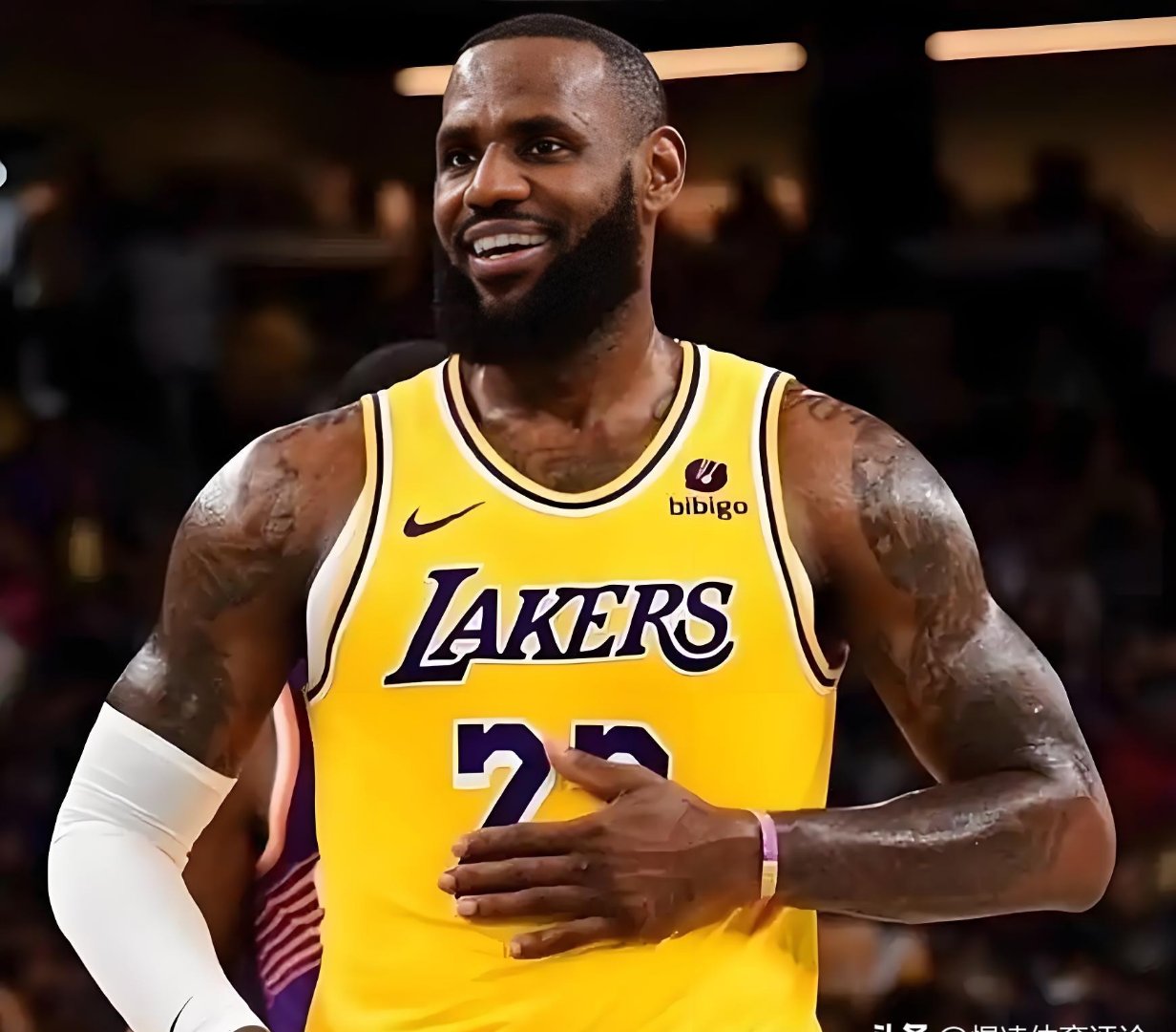 万博体育-淘汰赛巅峰对决！徽州火狐队火力全开祁连青龙队，冲浪赛场再起波澜；防守强度拉满的简单介绍