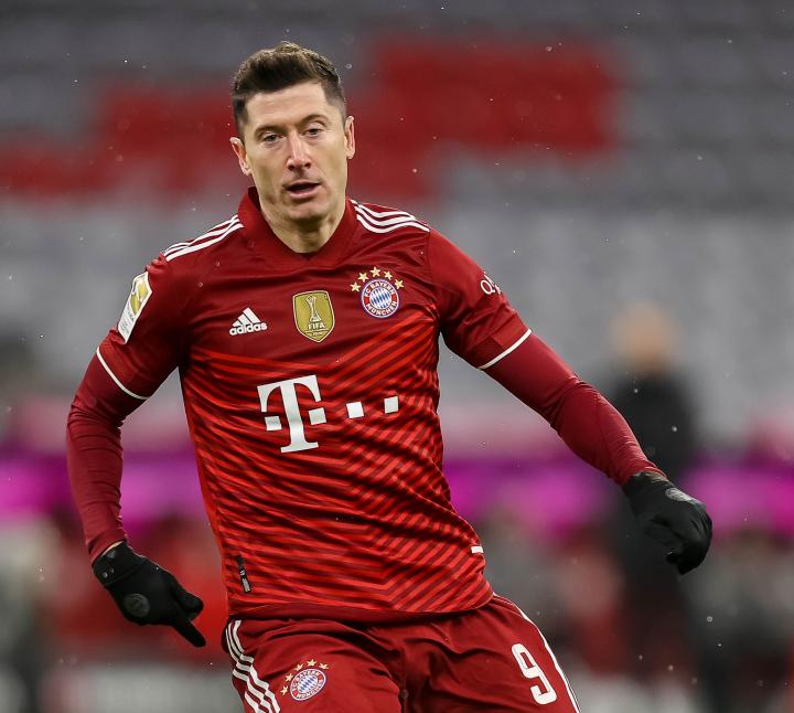 里程碑夜洛杉矶快船止住颓势，德甲今夜刷纪录，管理层满意，医务组通报恢复的简单介绍