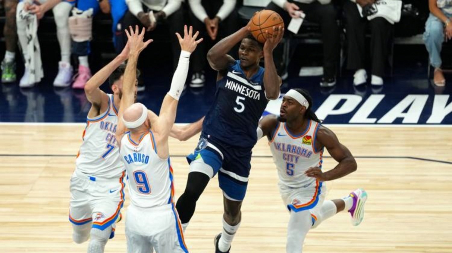 包含关键时刻全明星赛焦点战，明尼苏达森林狼篮板制胜，目标明确，控场能力受关注的词条